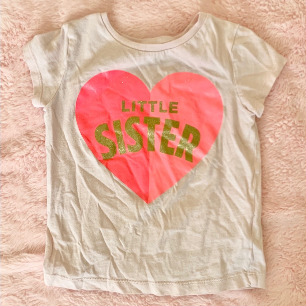 ❌ SOLD.          4/$13 Carter’s Little Sister tee